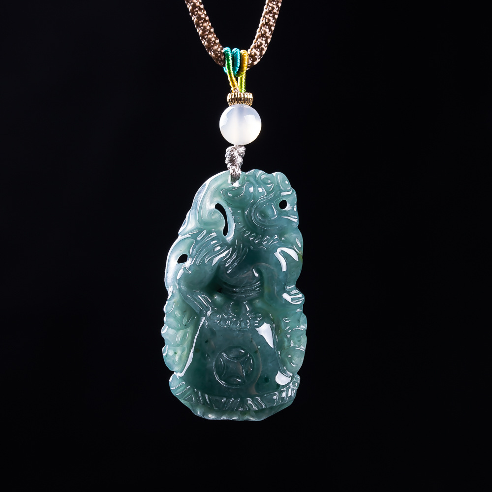 Vintage Necklace - Colgante Pixiu de Jadeíta Birmana, Talismanes